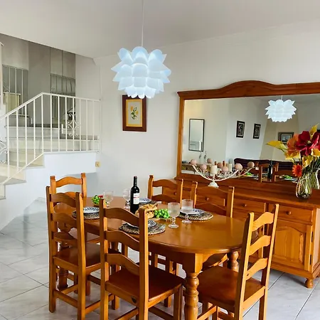 Apartment Adosado Tropicana En