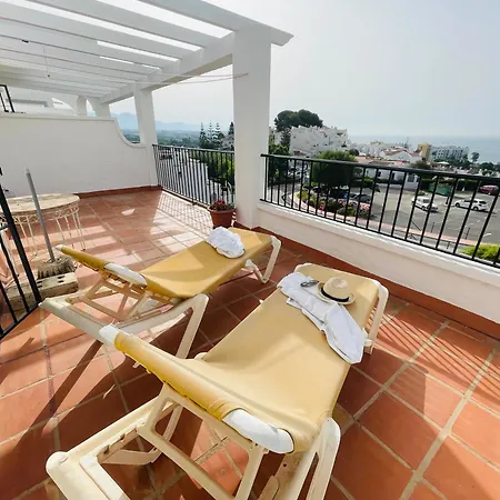 Daire Adosado Tropicana En Nerja