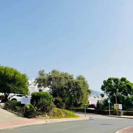 Daire Adosado Tropicana En Nerja