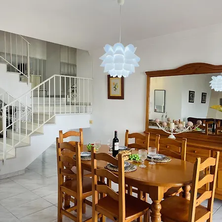 Adosado Tropicana En Nerja